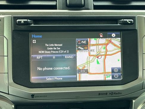 Used 2019 Toyota 4Runner SR5 Premium RWD image 17