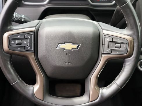 Used 2022 Chevrolet Silverado 1500 High Country image 23
