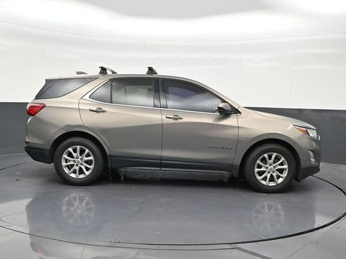 Used 2019 Chevrolet Equinox LT FWD image 7