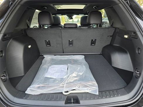 New 2026 GMC Terrain AT4 w/ Convenience Package III image 14