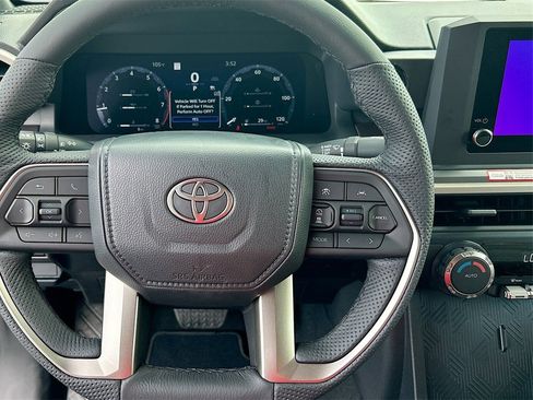 New 2025 Toyota Tacoma TRD Off-Road image 12