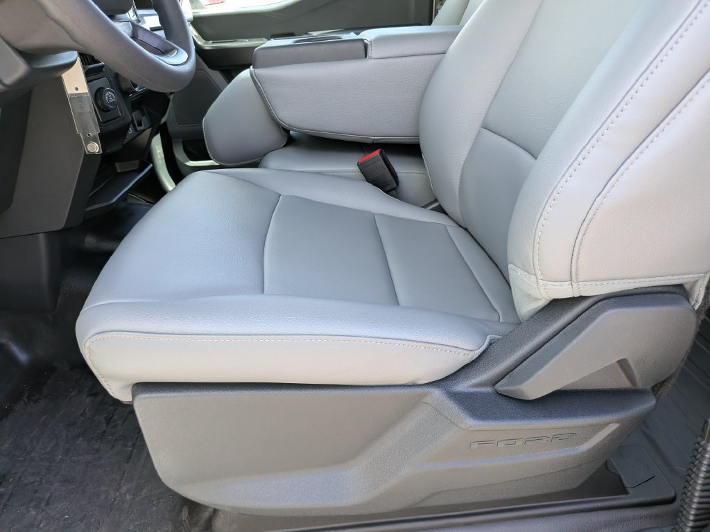 New 2026 Ford F150 XL RWD image 17