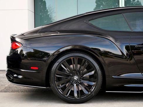 Used 2022 Bentley Continental GT Speed image 12