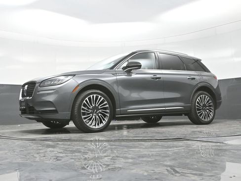 Used 2022 Lincoln Corsair Reserve w/ Sport Package AWD/4WD image 25