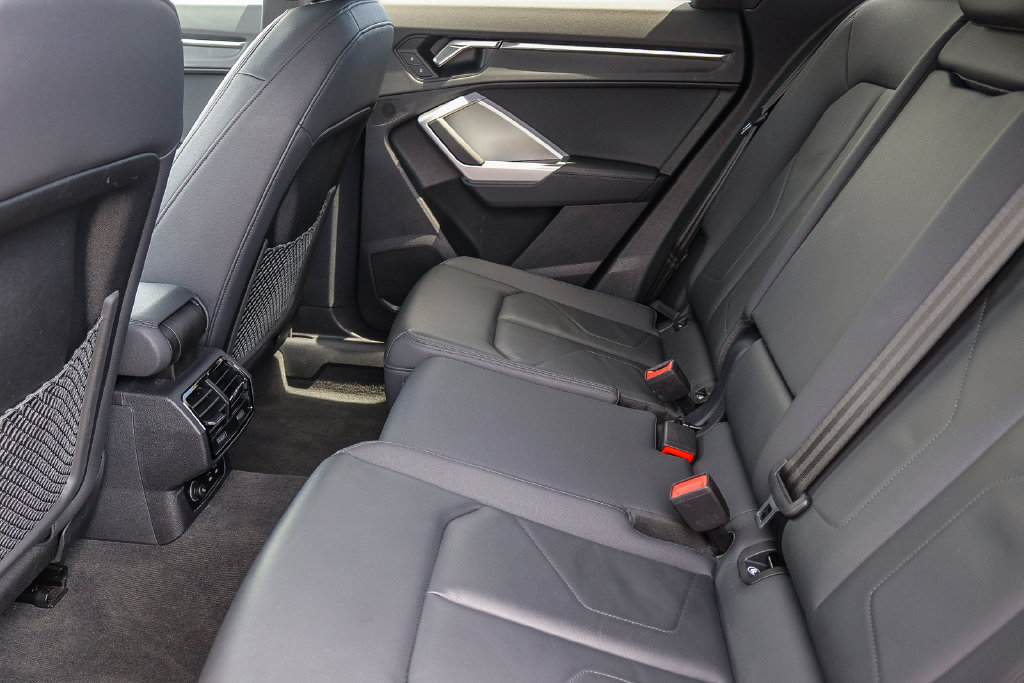Used 2025 Audi Q3 2.0T Premium AWD/4WD image 18