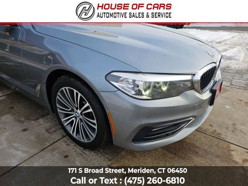Used 2018 BMW 530i xDrive w/ Premium Package image 11