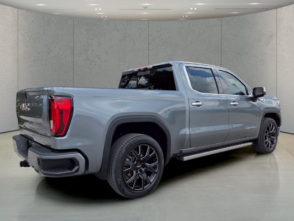 Used 2021 GMC Sierra 1500 Denali w/ Denali Ultimate Package AWD/4WD image 4