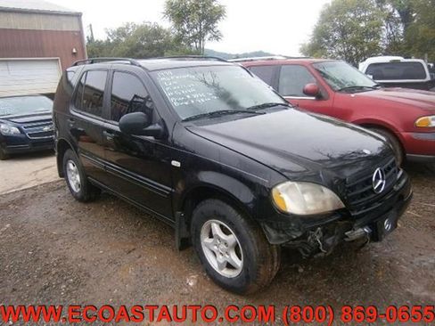 Used 1999 Mercedes-Benz ML 320 4MATIC image 2