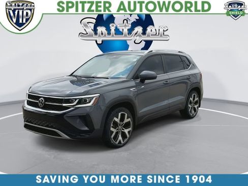 Used 2022 Volkswagen Taos SEL w/ Panoramic Sunroof Package AWD/4WD image 5