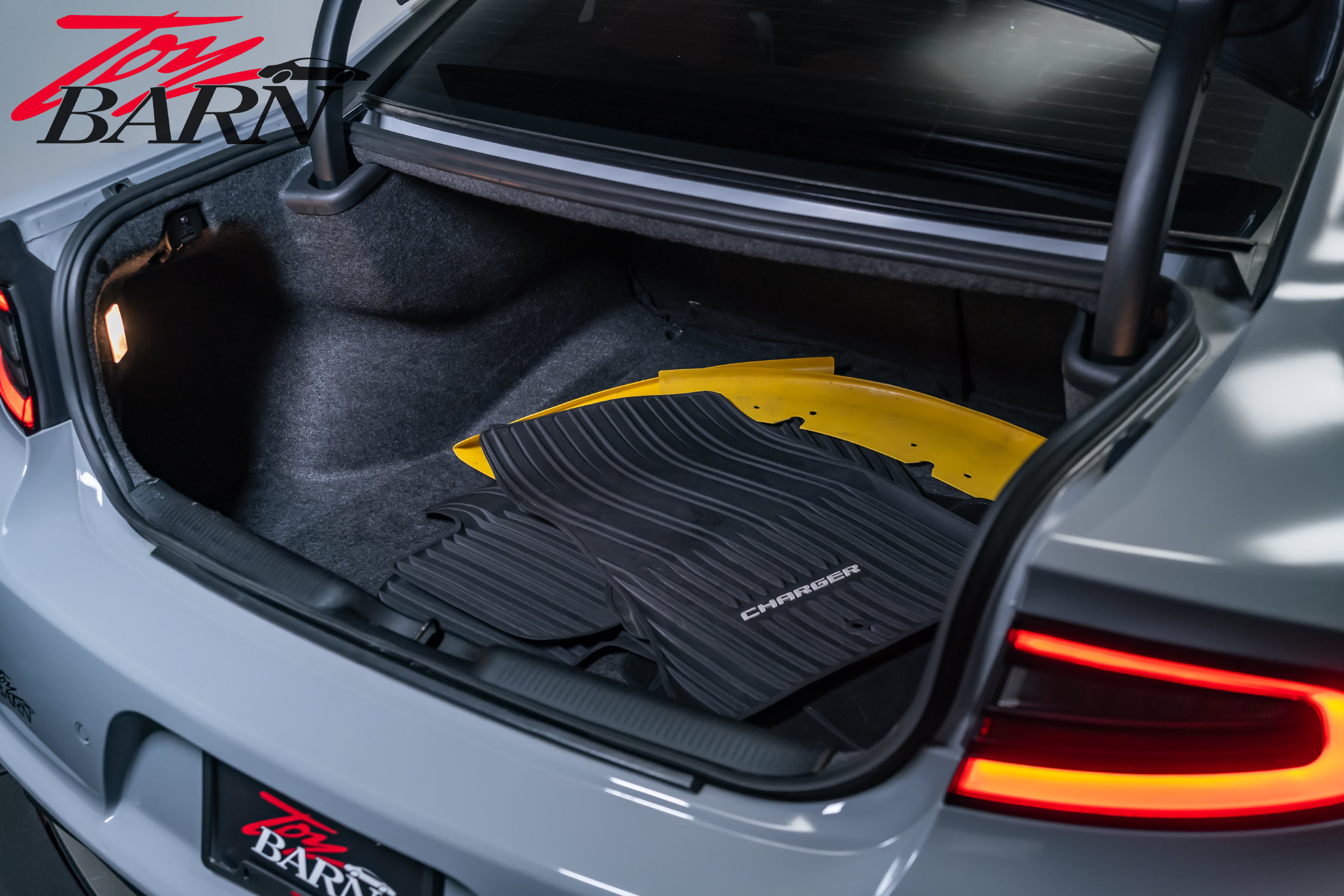 Used 2022 Dodge Charger SRT Hellcat RWD image 46