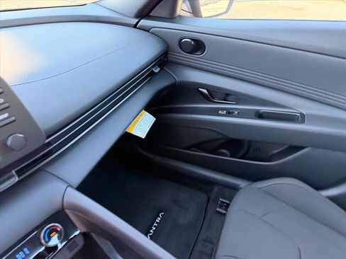 New 2026 Hyundai Elantra Sport image 17