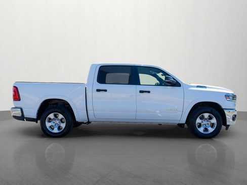 Used 2025 RAM 1500 Big Horn AWD/4WD image 8