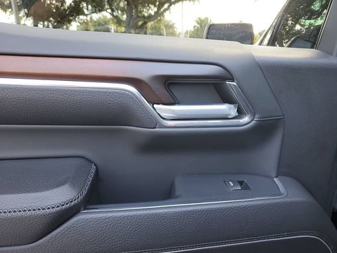 Certified 2024 GMC Sierra 1500 Denali AWD/4WD image 16