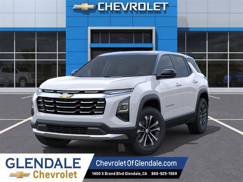 New 2026 Chevrolet Equinox LT w/ LPO, Floor Liner Package image 6