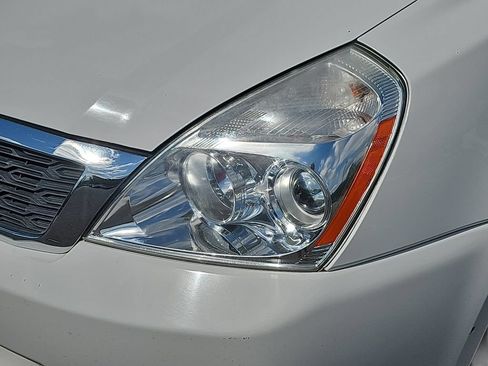 Used 2012 Kia Sedona EX FWD image 28