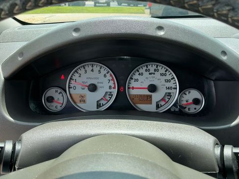 Used 2015 Nissan Xterra PRO-4X AWD/4WD image 18