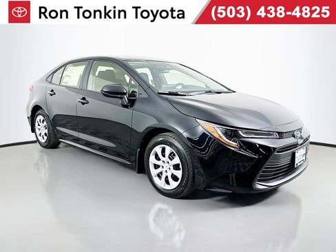New 2026 Toyota Corolla LE image 1
