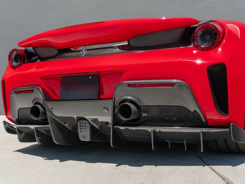 Used 2019 Ferrari 488 Pista Coupe RWD image 50