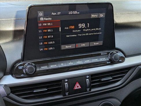Used 2020 Kia Forte LXS FWD image 14