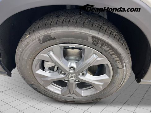 New 2026 Honda HR-V LX image 10