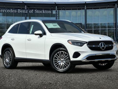 New 2026 Mercedes-Benz GLC 300 4MATIC image 1