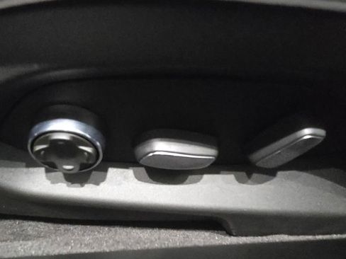 Certified 2023 Chevrolet Corvette Z06 w/ Stealth Interior Trim Package image 20