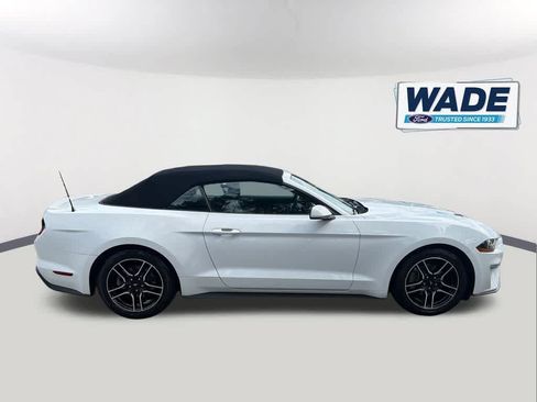 Used 2022 Ford Mustang Premium RWD image 4