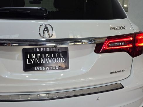 Used 2019 Acura MDX SH-AWD w/ Advance Package image 27