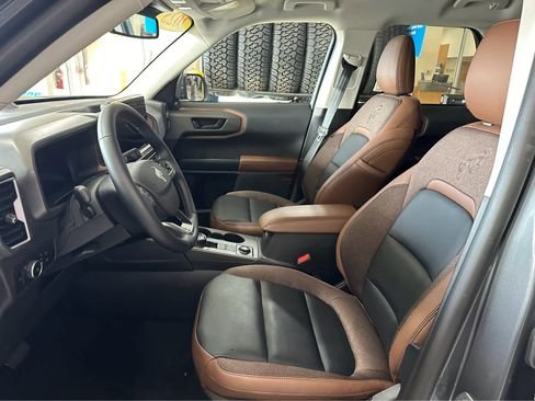 Used 2025 Ford Bronco Sport Outer Banks w/ Outer Banks Tech Package+ image 24