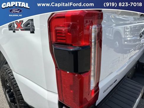 Used 2024 Ford F250 XL w/ STX Appearance Package AWD/4WD image 15