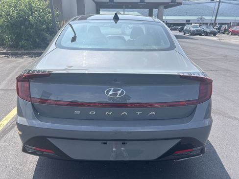 Used 2023 Hyundai Sonata SEL w/ Convenience Package image 4