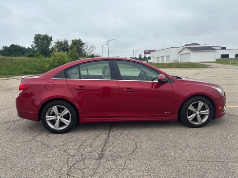 Used 2012 Chevrolet Cruze LT w/ RS Package FWD image 8