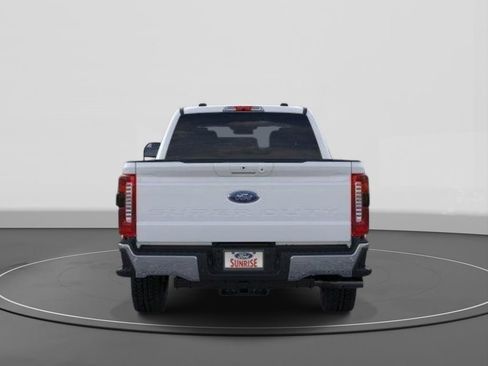 New 2026 Ford F250 Lariat w/ FX4 Off-Road Package AWD/4WD image 5
