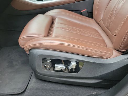 Used 2021 BMW X5 sDrive40i w/ M Sport Package RWD image 5