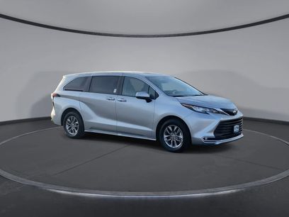 Certified 2023 Toyota Sienna XLE