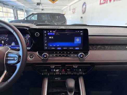 Certified 2024 Chevrolet Colorado ZR2 w/ Safety Package image 12