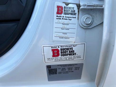 Used 2024 Chevrolet Silverado 3500 LT w/ Convenience Package image 34