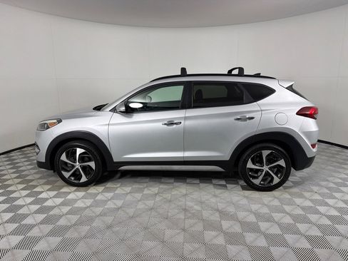 Used 2018 Hyundai Tucson Limited w/ Ultimate Package 02 FWD image 8