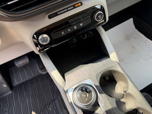 Used 2023 Ford Escape Active w/ Tech Pack #1 image 32