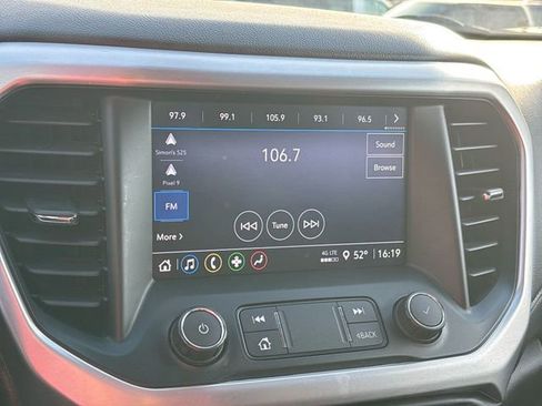 Used 2020 GMC Acadia SLE w/ Driver Convenience Package image 24