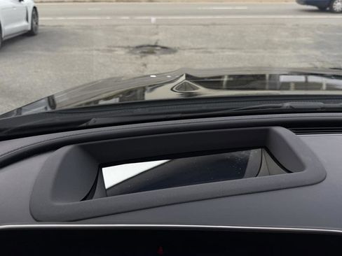 Used 2023 Mercedes-Benz C 300 4MATIC Sedan image 68