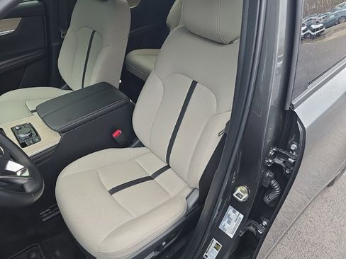 Used 2025 MAZDA CX-90 3.3 Turbo w/ Premium Sport Pkg image 12