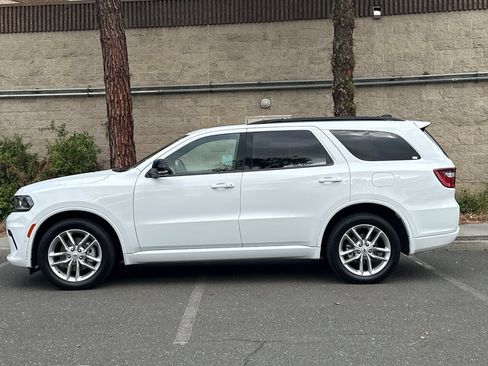Used 2025 Dodge Durango GT AWD/4WD image 6