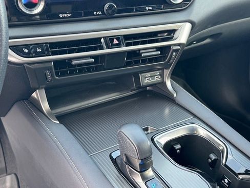 Used 2024 Lexus RX 500h F Sport w/ Convenience Package image 26