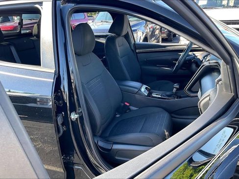 Used 2024 Hyundai Santa Cruz SEL w/ Activity Package AWD/4WD image 6