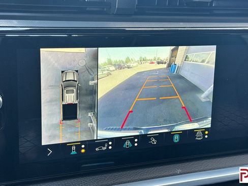 Used 2022 GMC Sierra 1500 Denali AWD/4WD image 21