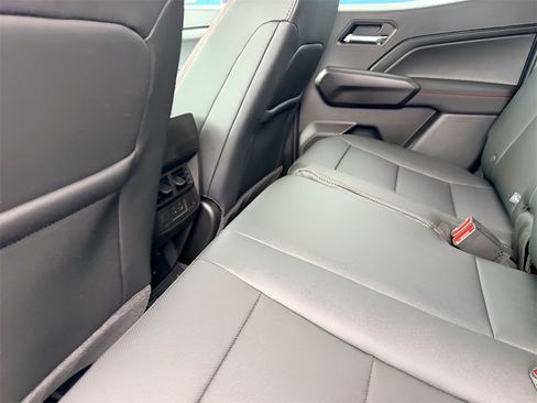 New 2026 Chevrolet Colorado Z71 w/ Technology Package image 32