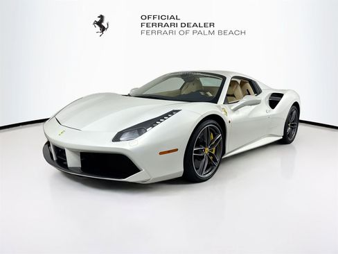Certified 2019 Ferrari 488 Spider RWD image 3