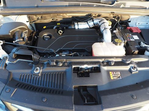 Used 2022 Chevrolet Trax LT w/ Driver Confidence Package image 10