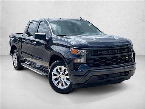Used 2023 Chevrolet Silverado 1500 Custom RWD image 12